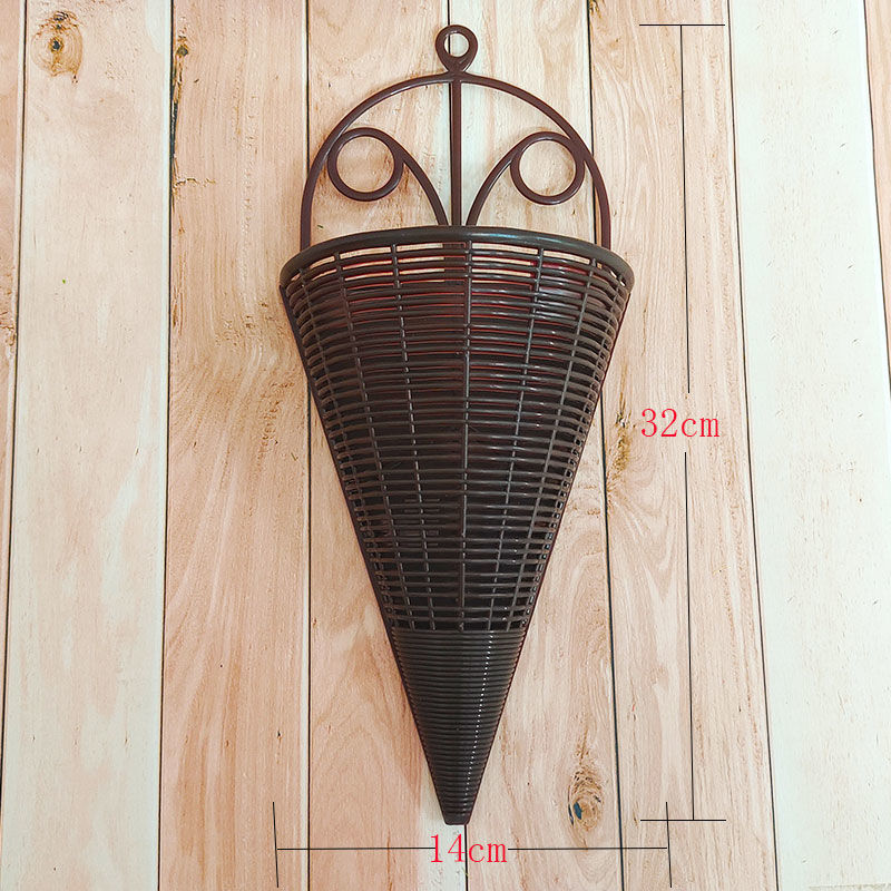 Imitation Rattan Woven Wall Hanging Triangular Flower Basket