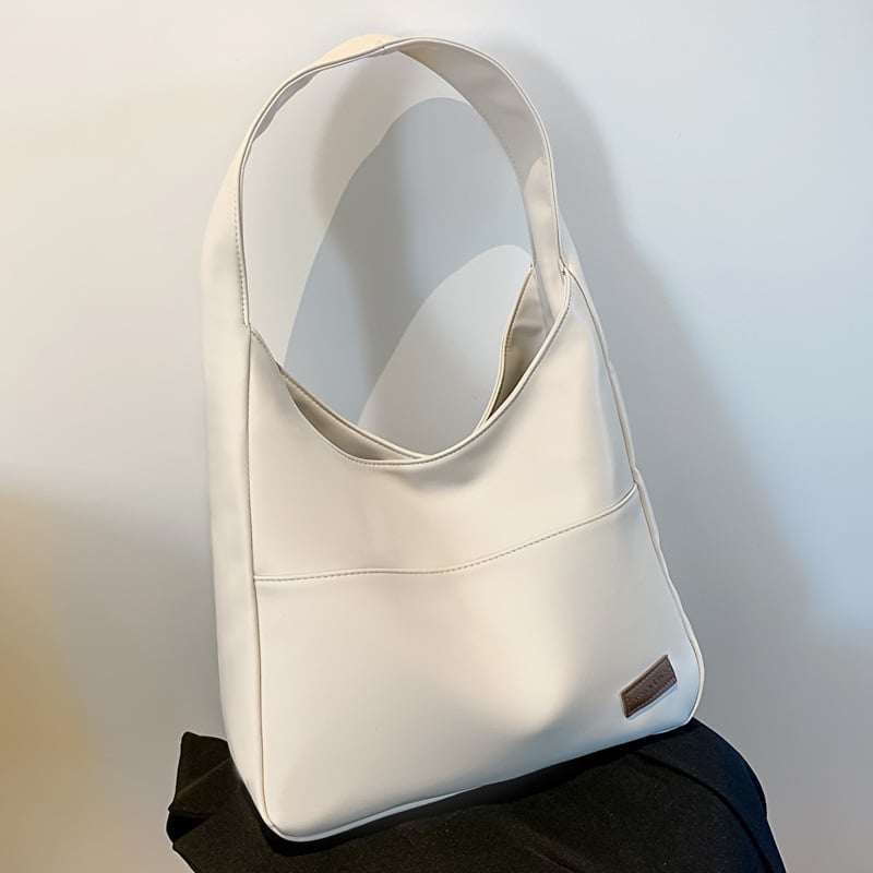 Simple leather tote bag