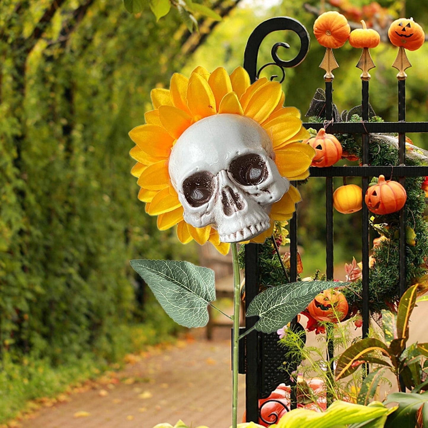 Halloween Sunflower Skull Head Garden Decoration