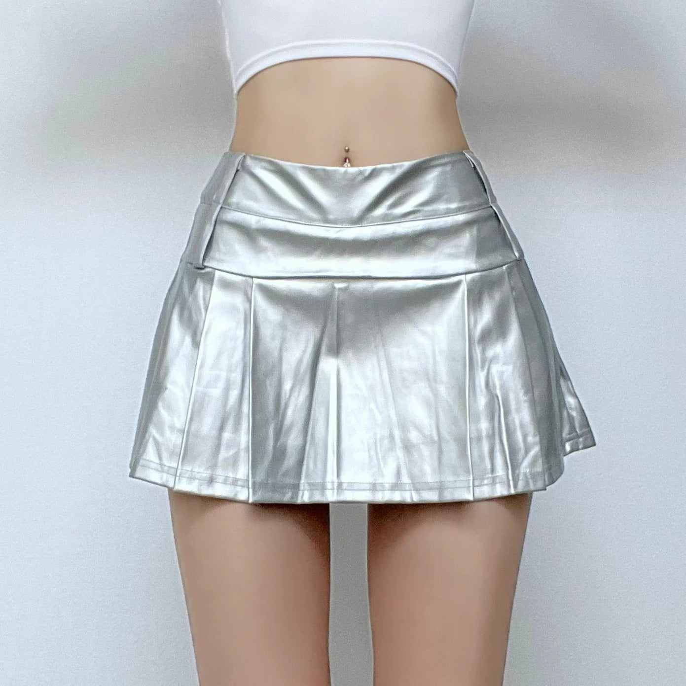 Zip-up metallic pleated medium rise solid mini skirt y2k 90s Revival Techno Fashion