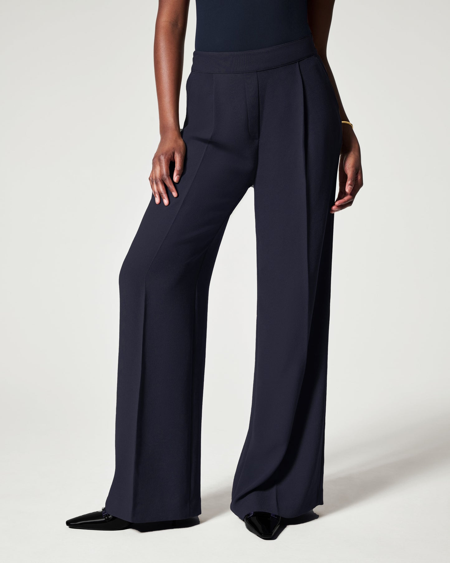 Crepe Pleated Pants