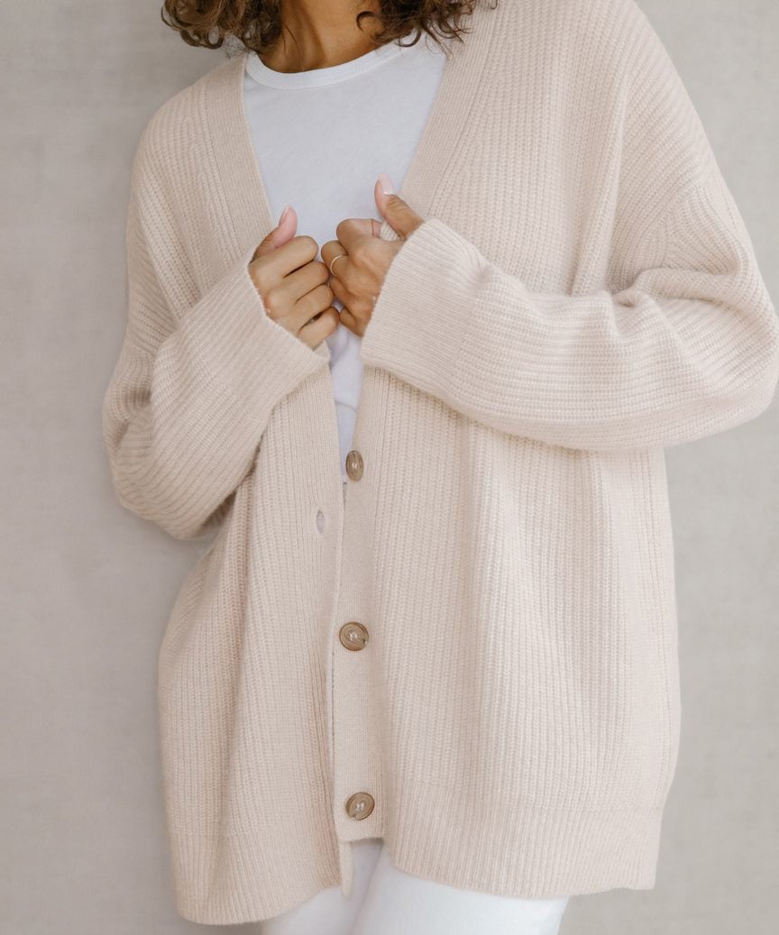 2024 Women's New Oversized Cardigan Sweater 🔥Buy 2 Free Shipping🔥