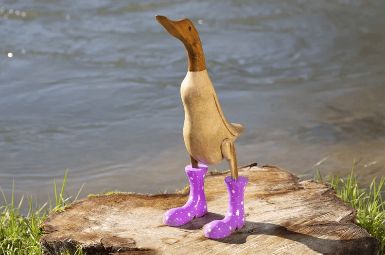 🌈Hand Carved Wellies Duck Family💞