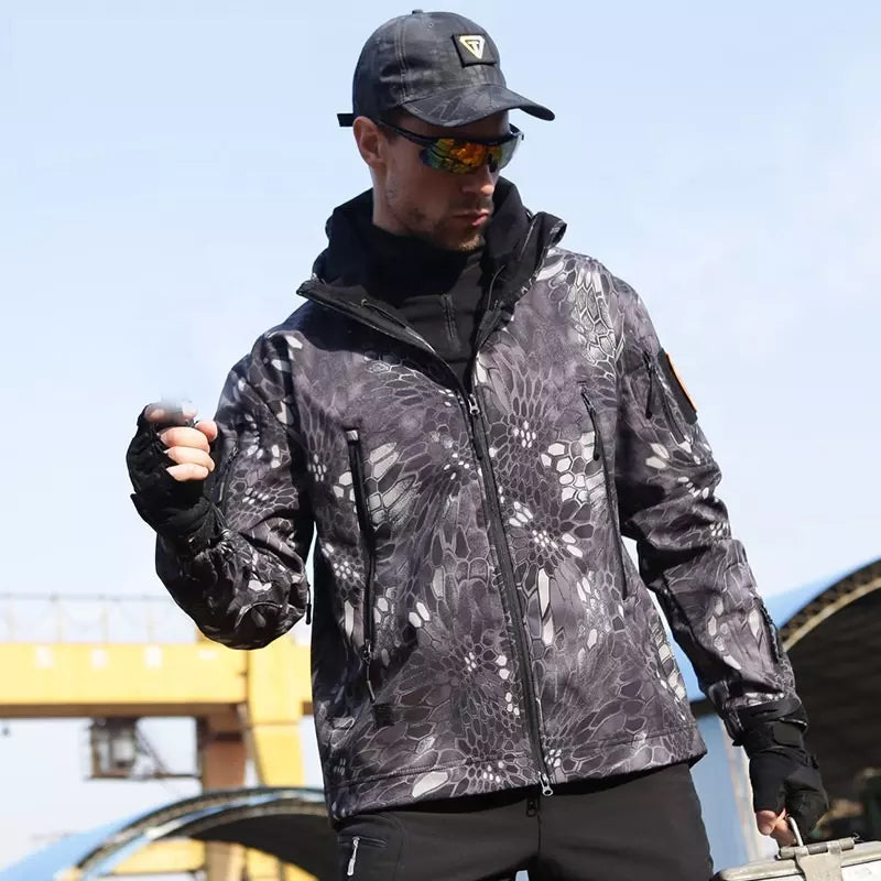 Men's Windproof Waterproof Jacket - Camouflage Hooded Mountaineering Thermal Jacket