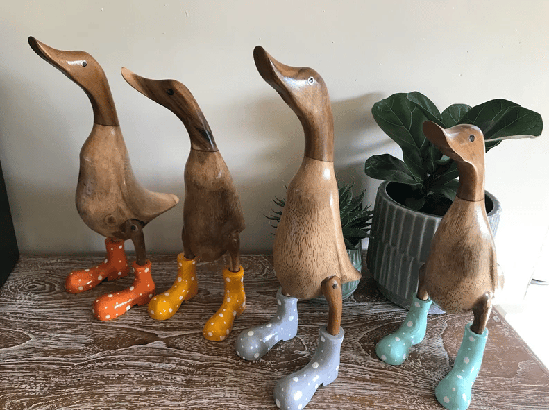 🌈Hand Carved Wellies Duck Family💞