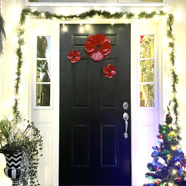 🌺🌺Giant Wall Hanging Poppy Set of 3 Red Metal Flowers Perfect Wall or Privacy Fence Accent