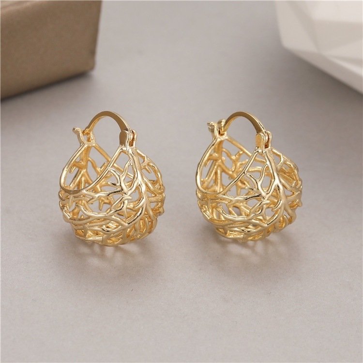 Fashion Cutout Earrings