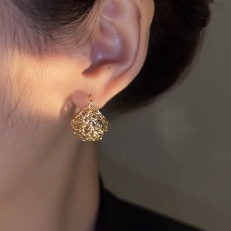 Fashion Cutout Earrings