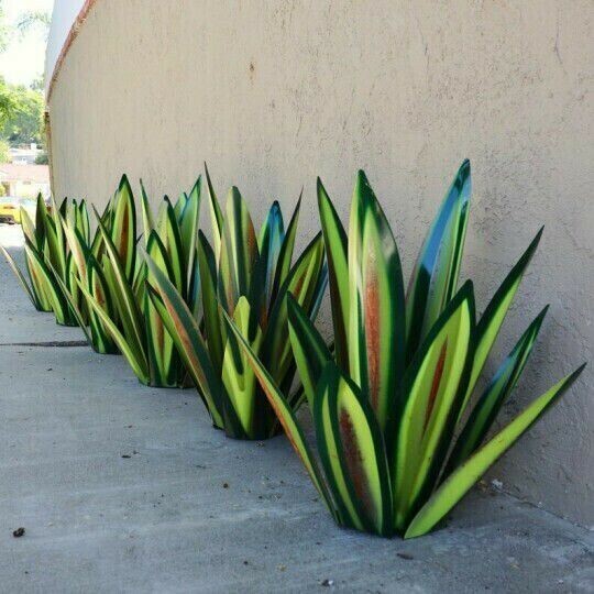 (Garden Upgrade)Waterproof Solar Garden Agave Lamp