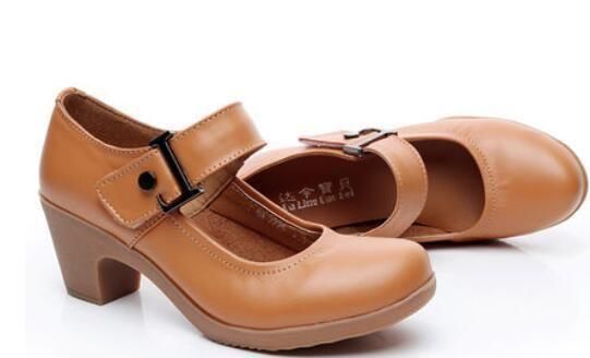 Women's Casual Shoes Brown Leather Pumps Round Toe Shallow