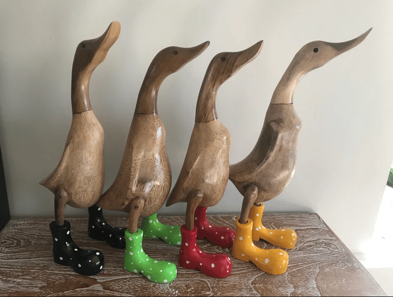 🌈Hand Carved Wellies Duck Family💞