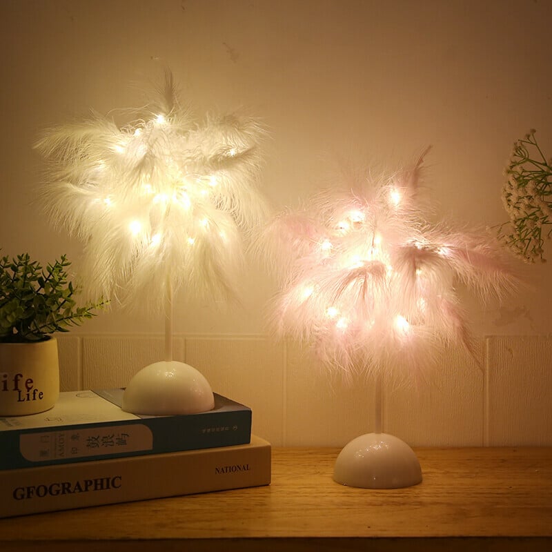 ✨The Ostrich Feather Lamp