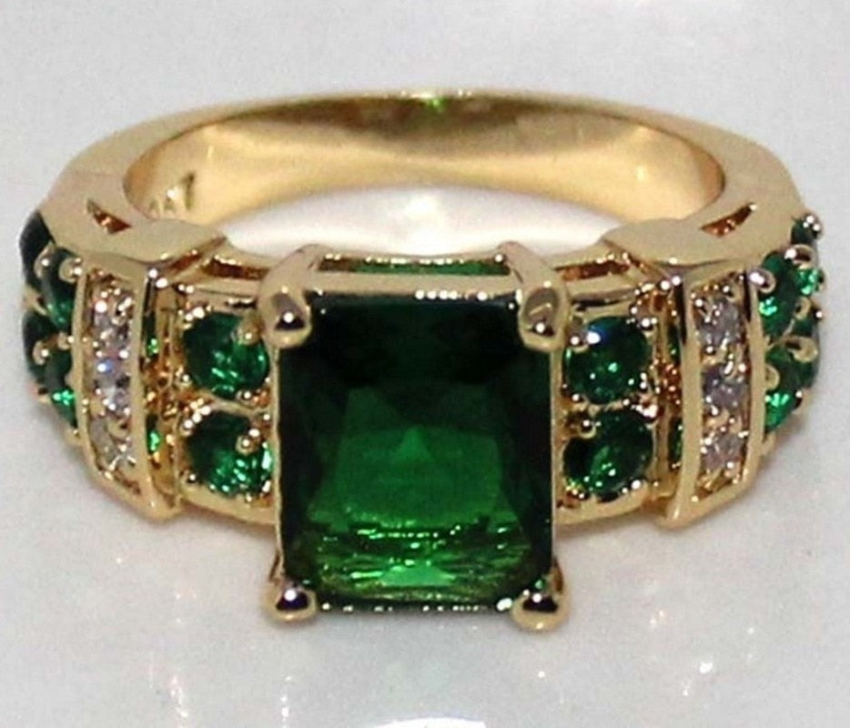 Fashion Exquisite Luxury Popular Shiny Green High Quality Zircon Wedding Ring