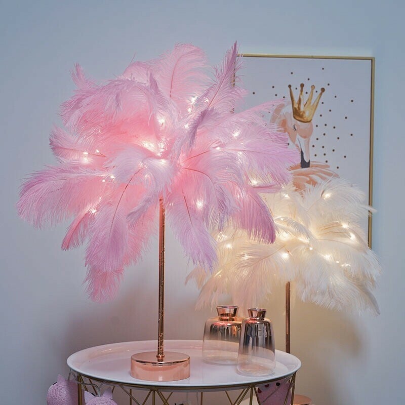 ✨The Ostrich Feather Lamp