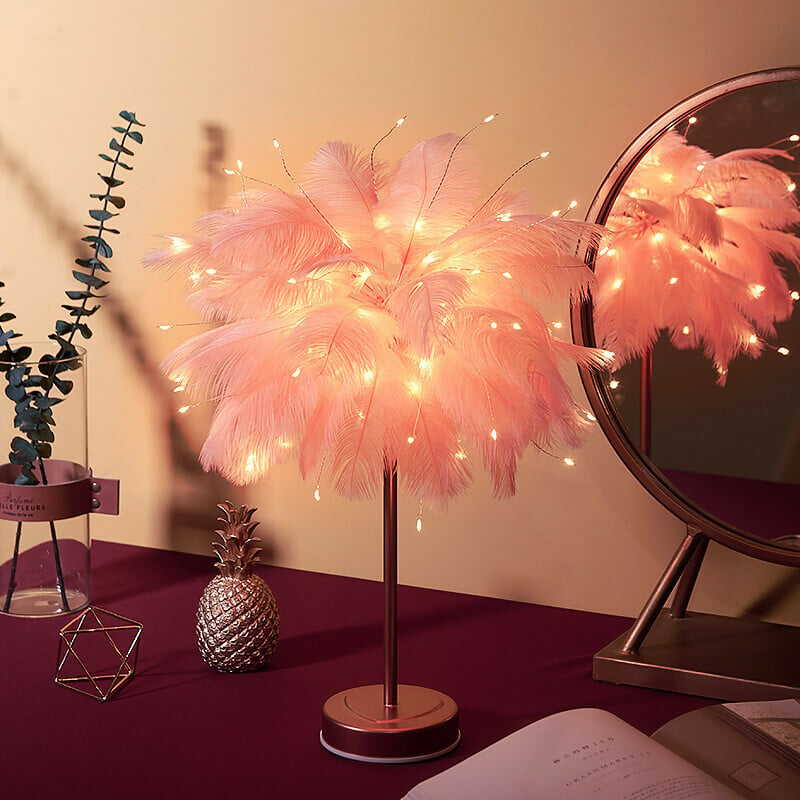 ✨The Ostrich Feather Lamp