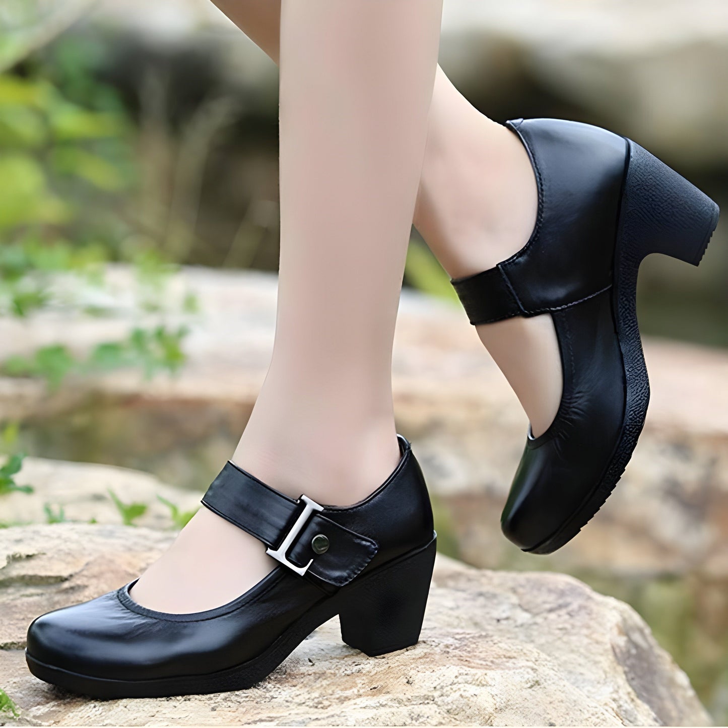 Women's Casual Shoes Brown Leather Pumps Round Toe Shallow