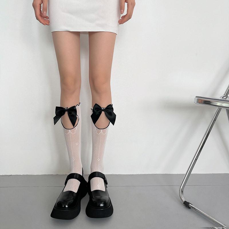 Hollow out bowknot knee high socks