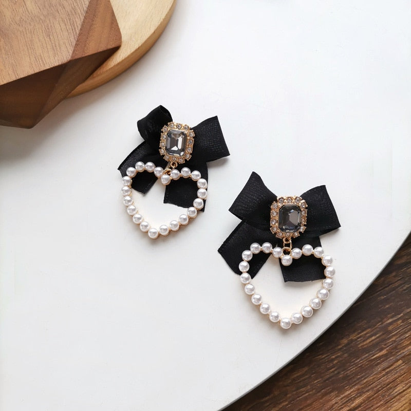 Korean Temperament Retro Rhinestone Bow Clip Earrings